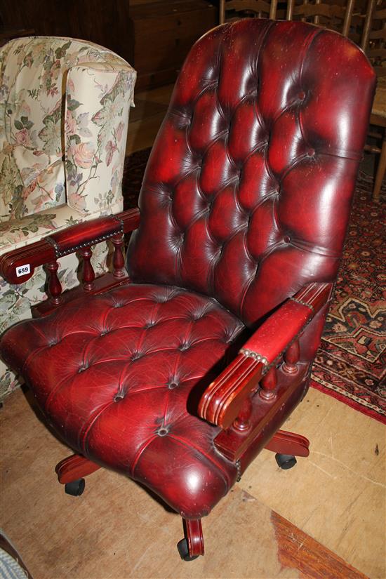 Buttoned leather Captains chair